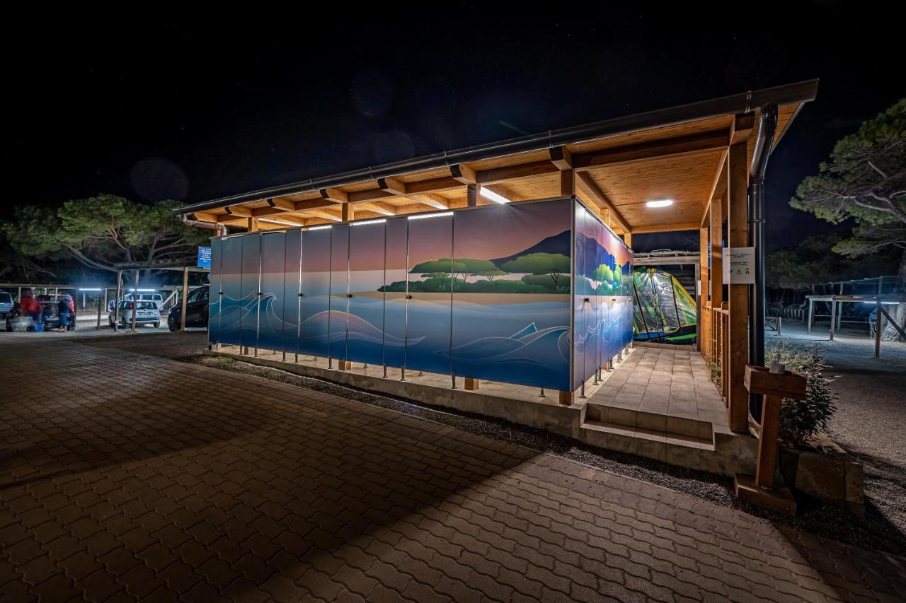 Camping Internazionale Etruria カスティリオーネ・デッラ・ペスカーイア エクステリア 写真